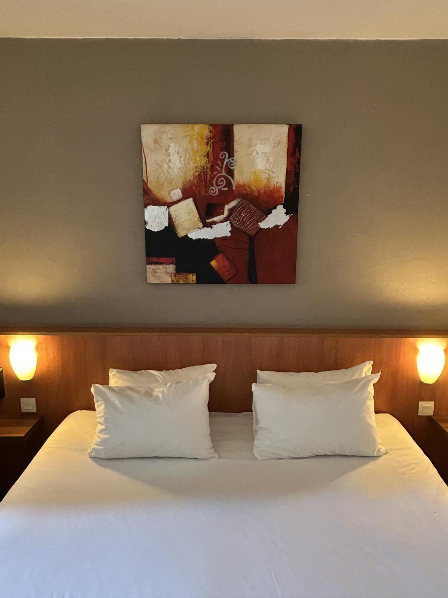 คีเรียด์มาร์เซลเลเอวส์มาร์ติกัวส์ Hotel มาร์ติกส์ ภายนอก รูปภาพ
